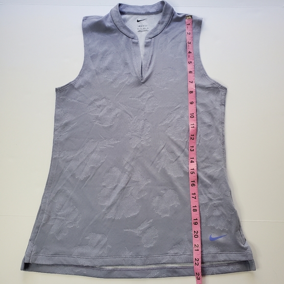 Nike - Picture 9 of 10